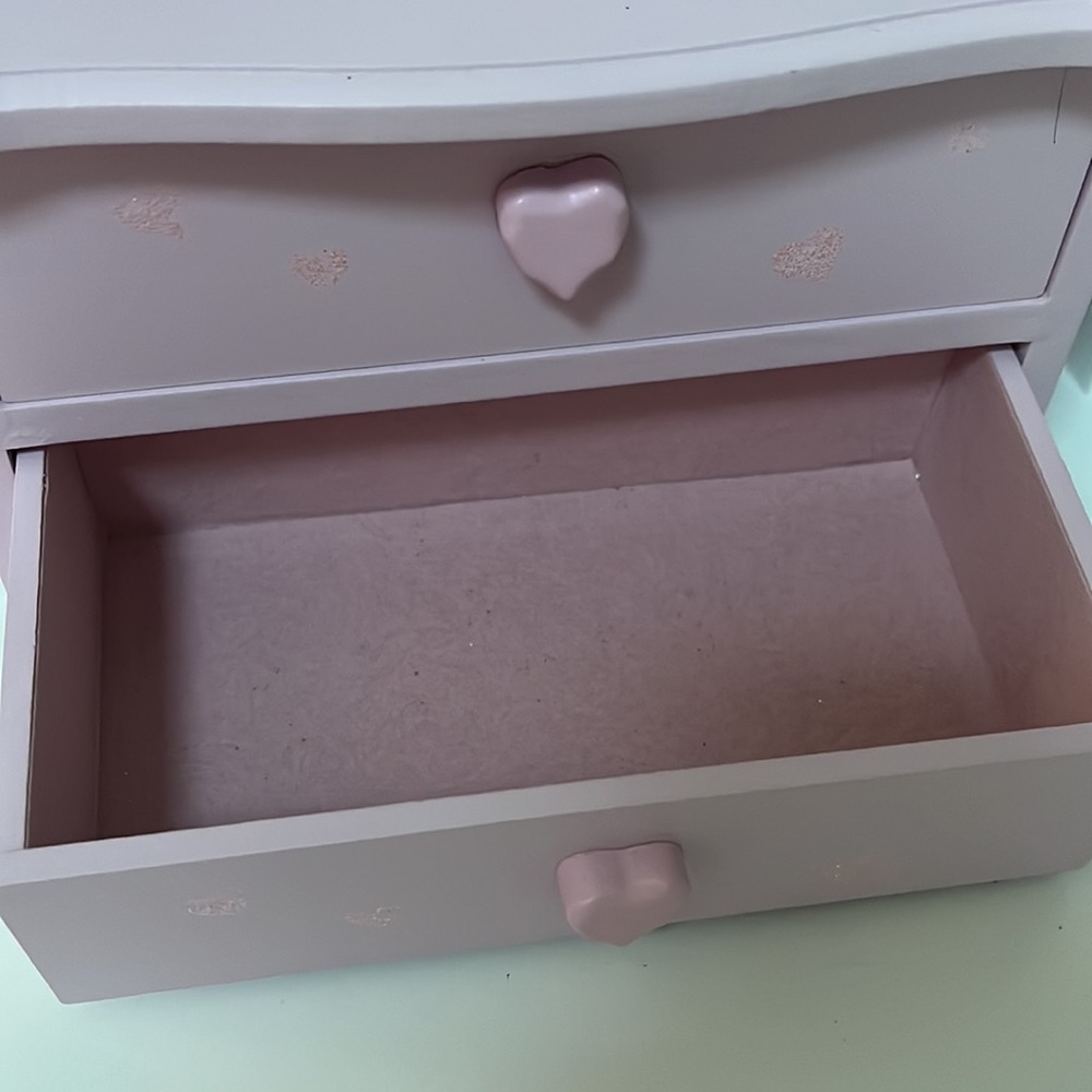 Kids wooden jewelry box with mirror - Picture 3 of 5